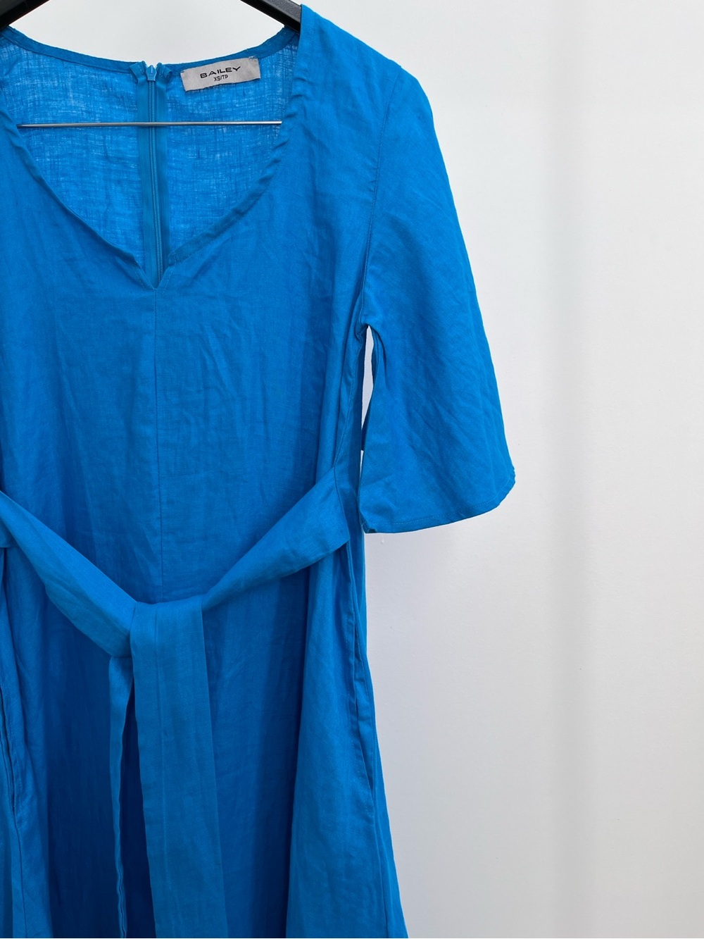 Bailey 100% linen flutter sleeve maxi dress with self belt XS pockets tie waist
